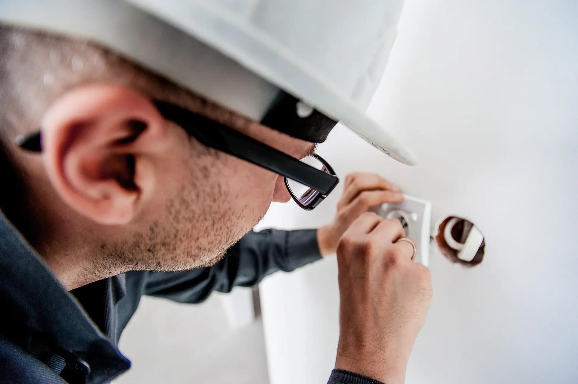 Electrical repairs